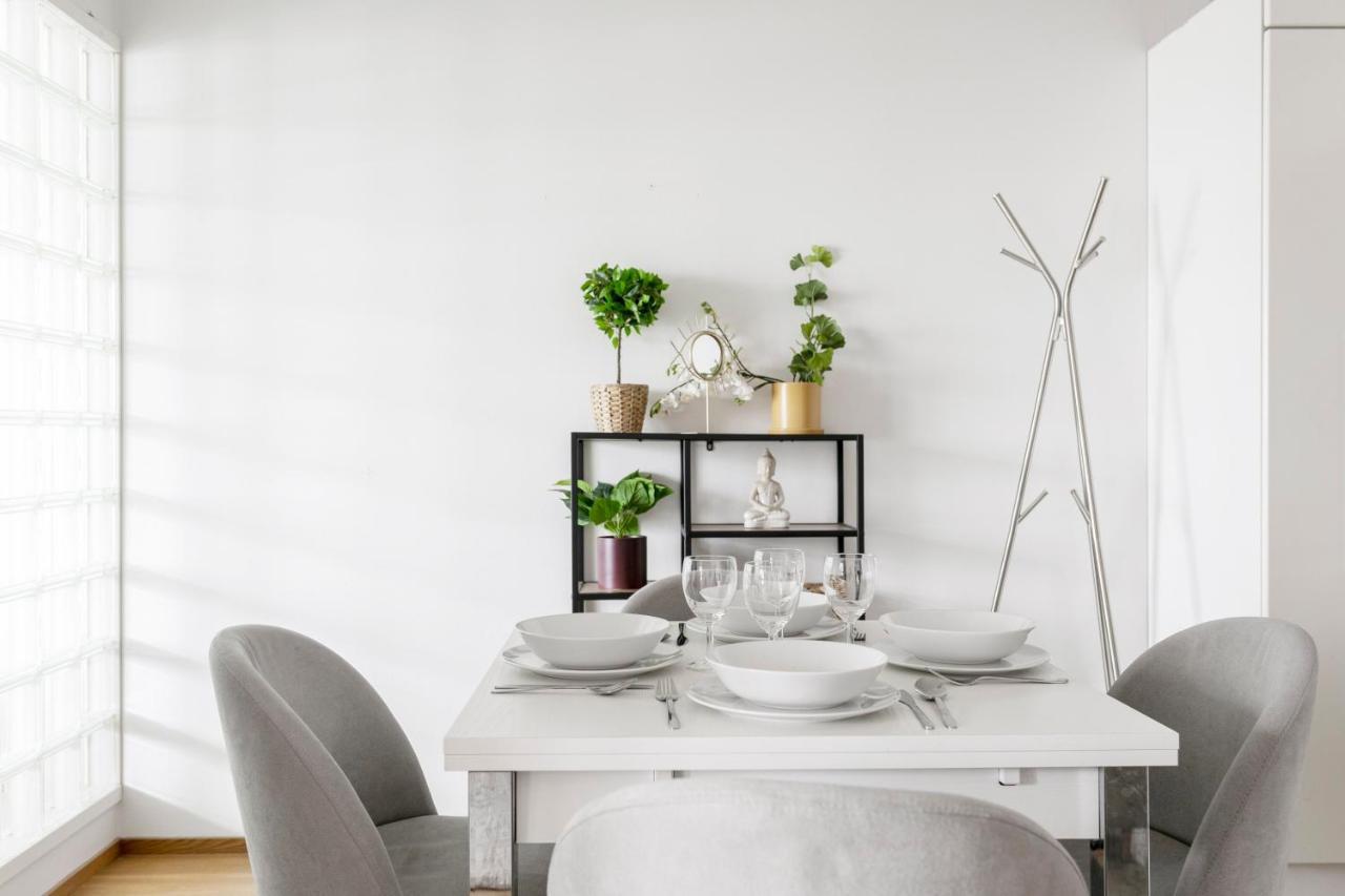 2Ndhomes Apartment In Kamppi Center With Sauna And Balcony Helsínquia Exterior foto