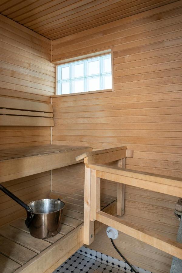 2Ndhomes Apartment In Kamppi Center With Sauna And Balcony Helsínquia Exterior foto