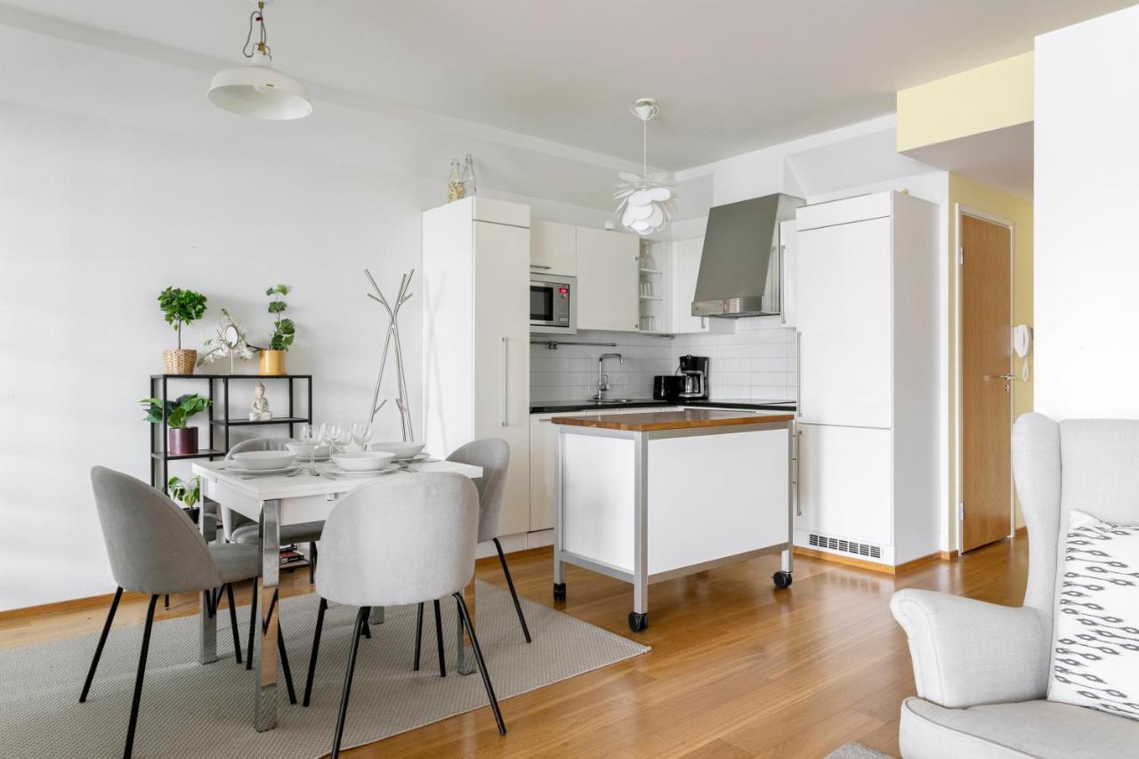 2Ndhomes Apartment In Kamppi Center With Sauna And Balcony Helsínquia Exterior foto